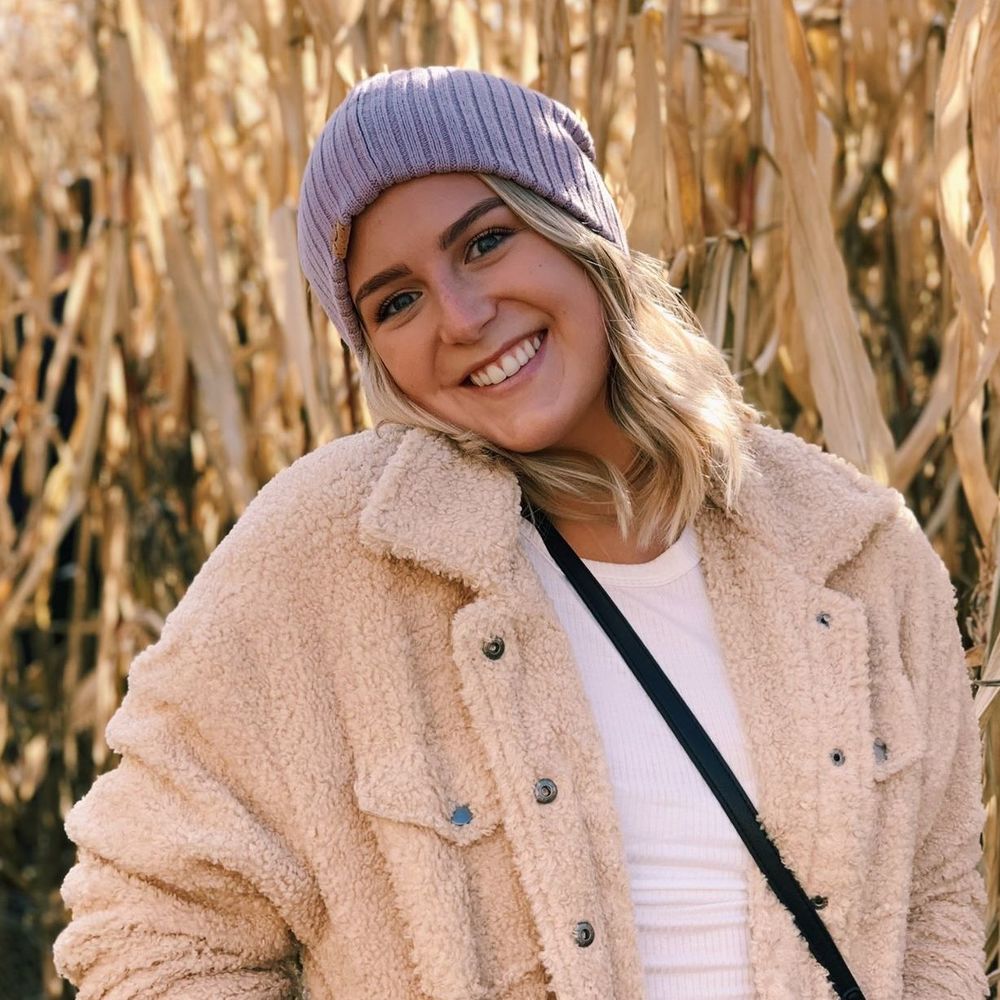 Meet your Posher, Emma